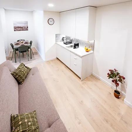 Апартаменты Cozy 1br In Old Town With Free Parking