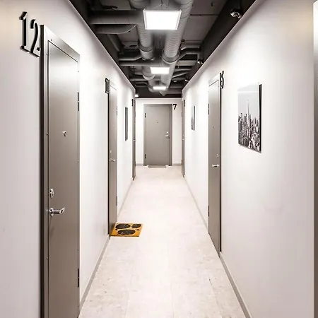 Cozy 1br In Old Town With Free Parking דירה *