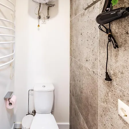 Апартаменты Cozy 1br In Old Town With Free Parking