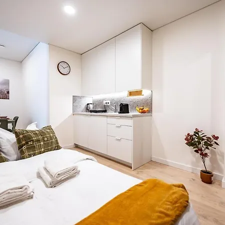 Cozy 1br In Old Town With Free Parking Апартаменты *