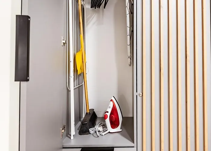 Cozy 1br In Old Town With Free Parking Lejlighed