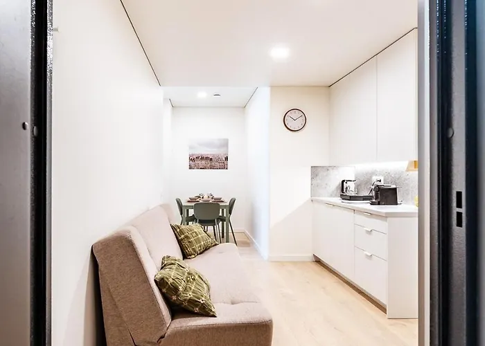 Cozy 1br In Old Town With Free Parking Appartement