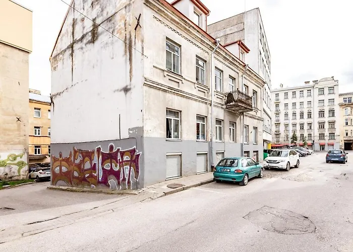 Apartman Cozy 1br In Old Town With Free Parking